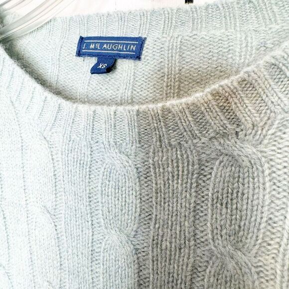 J. McLaughlin Soft Green 100% Cashmere Cable Knit Sweater Women’s Size Small S - Picture 4 of 5